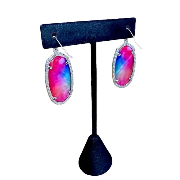 Kendra Scott Elle Watercolor Illusion Earrings in Fuchsia Blue Teal & Silver - Picture 4 of 7